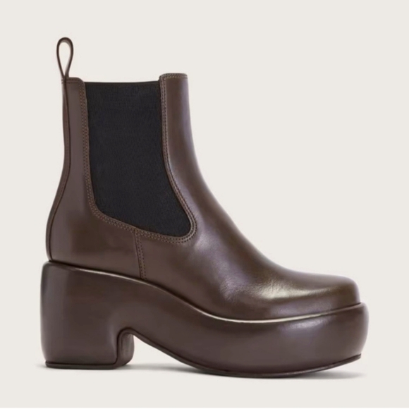 EVERLANE The Puffa Boot - Picture 1 of 16